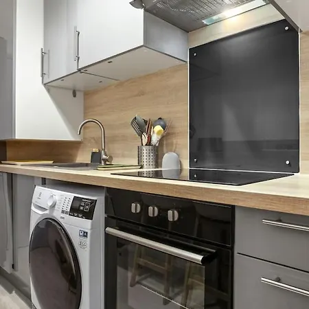 Appartamento Beau 46m2, Piscine, Proche Centre Et Du Port De